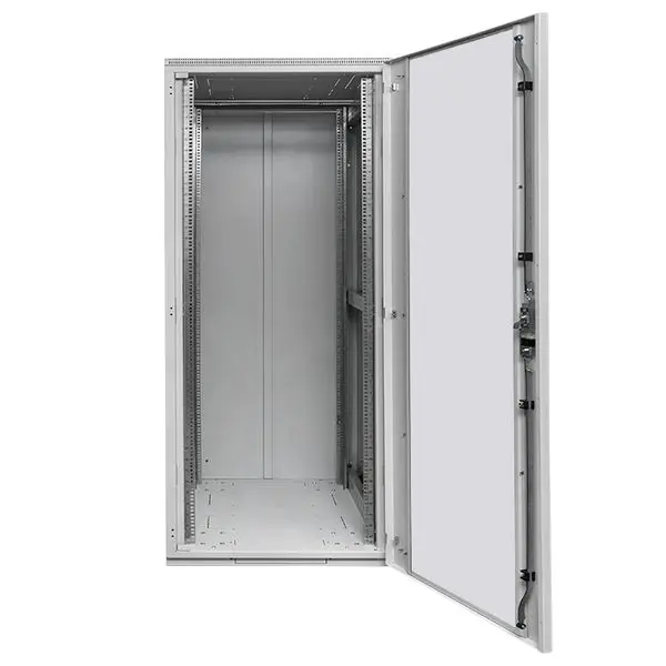 Шкаф напольный 19" TERACOM PRO 18U 600х800 мм двери стеклянная с замком-ручкой и металлическая серый Шкаф напольный 19" TERACOM PRO 18U 600х800 мм двери стеклянная с замком-ручкой и металлическая серый