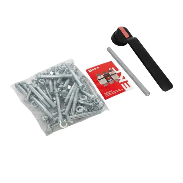 Рубильник-выключатель 4000A 3P c рукояткой управления для прямой установки PowerSwitch EKF Рубильник-выключатель 4000A 3P c рукояткой управления для прямой установки PowerSwitch EKF