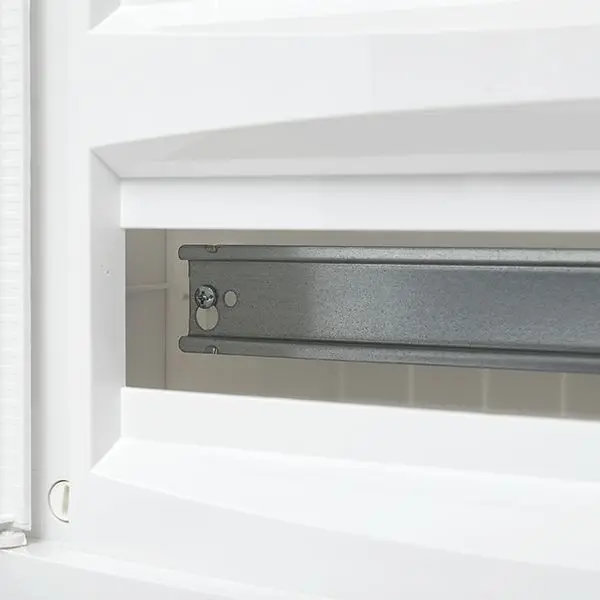 Щит распределительный навесной "Unix" белая дверь 4х12 модулей IP40 EKF PROxima Щит распределительный навесной "Unix" белая дверь 4х12 модулей IP40 EKF PROxima